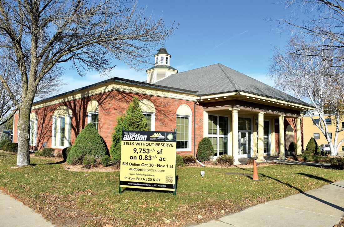 Going once, going twice, SOLD! | News, Sports, Jobs - Faribault County Register - Vimarsana News